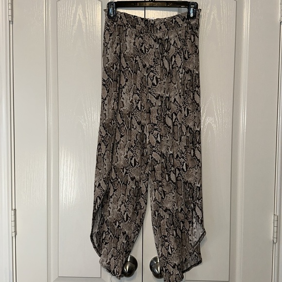 Shade & Shore Animal Print Cover up Set Size Small - Picture 4 of 16